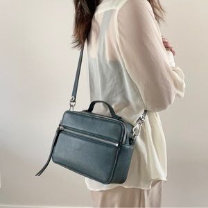 & Other Stories Leather Crossbody Bag in Deep Hunter Green